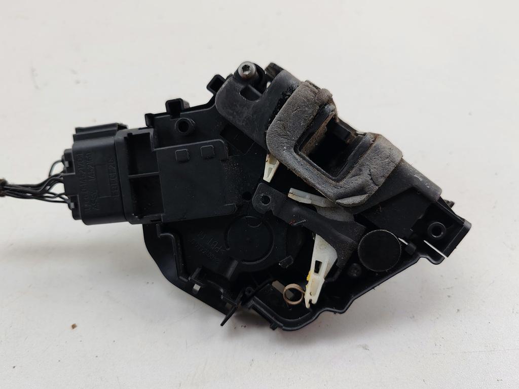 замок двери передней левой Ford Mondeo IV 2008, 2.0 л., бензин, МКПП, чёрный, седан, 24001560003