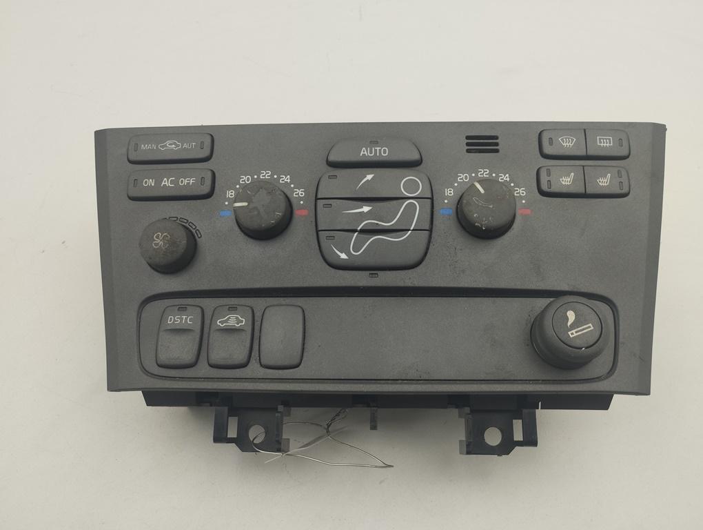 блок управления печки / климат-контроля Volvo V70 2001, 2.3 л., бензин, АКПП, чёрный, универсал