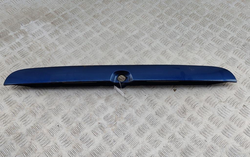 накладка подсветки номера Opel Zafira A 2002, 1.6 л., бензин, МКПП, синий, минивэн, 90579631