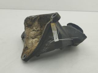кронштейн КПП Audi A6 4B/C5 1998, 2.4 л., бензин, МКПП, серый, универсал, 8D0399114S
