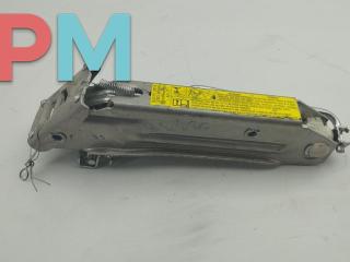 домкрат Audi A6 4B/C5 1998, 2.4 л., бензин, МКПП, серый, универсал, 8L0011031A