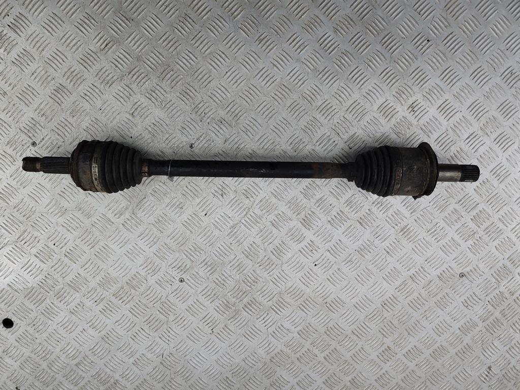 полуось передняя правая (приводной вал, ШРУС) Mercedes-Benz Vito 2008, 2.2 л., дизель, МКПП, белый, микроавтобус