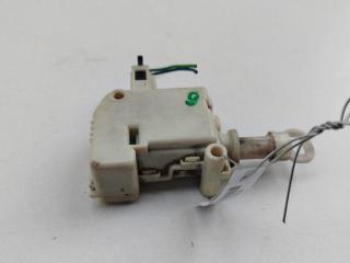 активатор замка багажника Volkswagen Passat B5 1997, 1.8 л., бензин, МКПП, чёрный, универсал, 3B0862159
