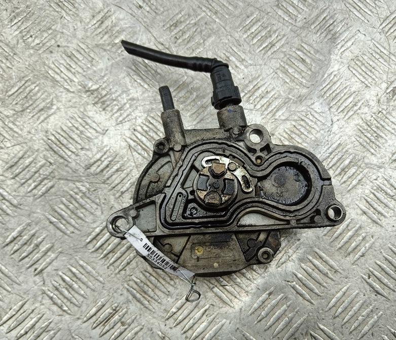 насос вакуумный Opel Astra J 2011, 1.7 л., дизель, МКПП, чёрный, универсал, 7009690201