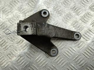 кронштейн КПП Ford Focus 2 поколение [рестайлинг] 2007, 1.6 л., i, бензин, МКПП, чёрный, хетчбэк 5 дв., 3M517M125DE