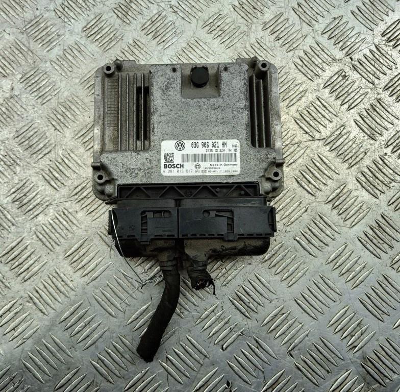 ЭБУ Volkswagen Touran 2006, 2.0 л., дизель, МКПП, синий, минивэн, 03G906021HN