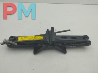 домкрат Ford Mondeo 4 поколение 2009, 2.0 л., дизель, МКПП, серый, универсал, 6G9217080FA