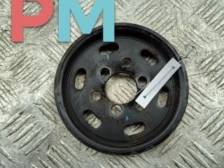 шкив насоса гидроусилителя Skoda Octavia mk1 (A4 1U) 2004, 2.0 л., бензин, АКПП, серый, универсал, 038145255A