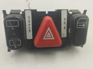 кнопка аварийной сигнализации Mercedes-Benz E-Класс W210/S210 1998, 2.4 л., бензин, АКПП, серый, универсал, 2108208010
