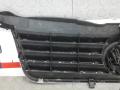 решетка радиатора Volkswagen Passat B6 2005, 1.9 л., дизель, МКПП, седан - фото №5