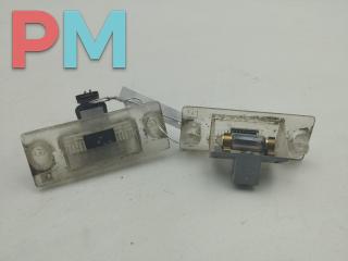 подсветка номера Audi A4 B5 1997, 1.8 л., бензин, МКПП, синий, универсал, 8D9943021