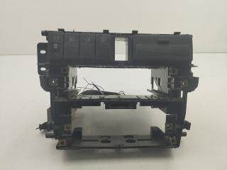 рамка под магнитолу Audi A4 B5 1998, 1.9 л., дизель, МКПП, синий, седан, 8D0857007