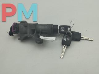 замок зажигания Audi A4 B5 1997, 1.6 л., бензин, МКПП, зелёный, седан, 4B0905851A