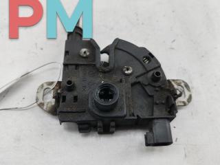 замок капота Ford Focus 2 поколение [рестайлинг] 2008, 2.0 л., дизель, АКПП, серый, универсал, 3M5116700AC