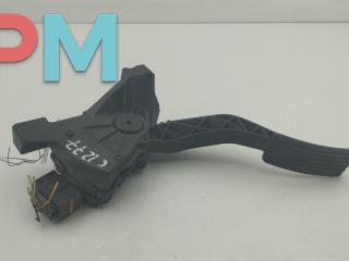 педаль Mitsubishi Colt 6 поколение (Z20/Z30) 2006, 1.3 л., бензин, АКПП, серый, хетчбэк 5 дв., MR955216