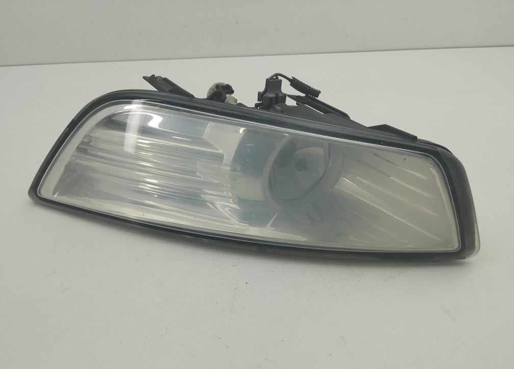 фара противотуманная левая Ford Mondeo IV 2009, 2.0 л., дизель, МКПП, серый, универсал, 7S7115K202AD