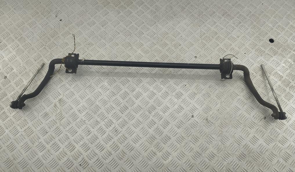 стабилизатор подвески передний Volvo V70 2001, 2.3 л., бензин, АКПП, чёрный, универсал