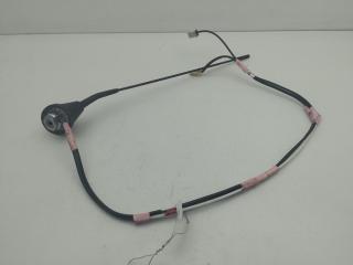 антенна Toyota RAV4 XA30 2006, 2.2 л., дизель, МКПП, чёрный, внедорожник 5 дв.