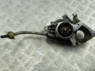 насос вакуумный Ford Mondeo 3 поколение [рестайлинг] 2006, 2.2 л., дизель, МКПП, чёрный, хетчбэк 5 дв.