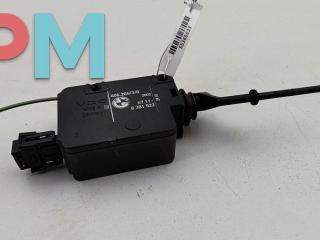 замок лючка топливного бака BMW 7 серия E65/E66/E67 2003, 4.4 л., бензин, АКПП, зелёный, седан, 8381522