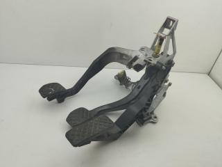 узел педальный (блок педалей) Audi A4 B5 1997, 1.8 л., бензин, МКПП, синий, универсал, 8D1721117E