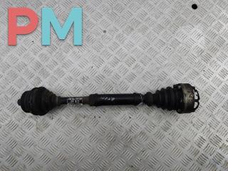 полуось передняя левая (приводной вал, ШРУС) Audi A4 B5 1997, 1.8 л., бензин, МКПП, синий, универсал, 8D0407271OA
