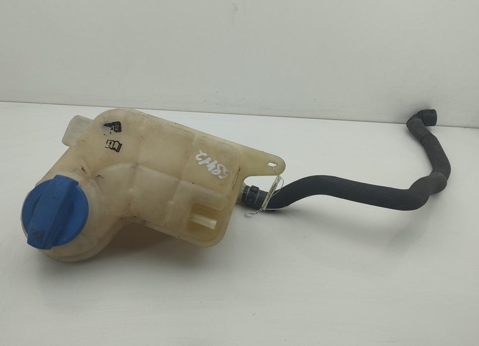 бачок расширительный Audi A6 4F/C6 2006, 3.2 л., бензин, 4F0121403 - фото №1