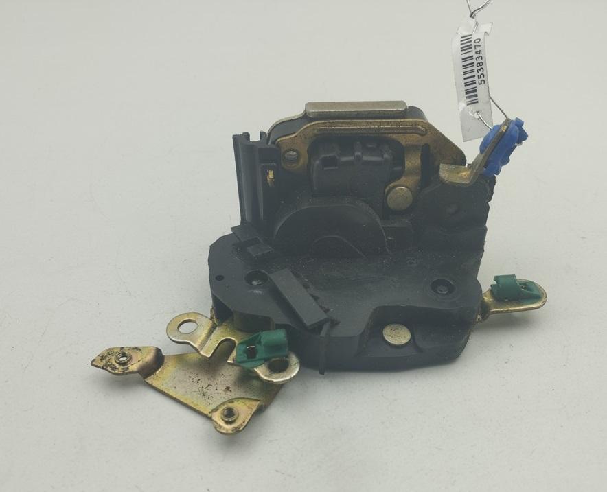 замок двери передней правой Nissan Almera N16 2003, 1.5 л., бензин, МКПП, серый, хетчбэк 5 дв.