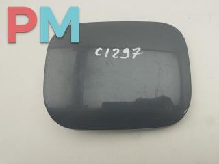 лючок топливного бака Toyota RAV4 XA30 2006, 2.2 л., дизель, МКПП, чёрный, внедорожник 5 дв.