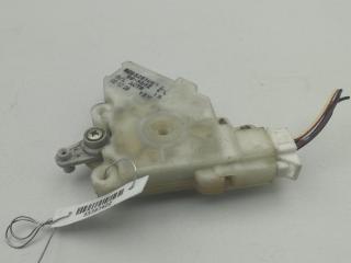 активатор (привод) замка двери Nissan Almera N16 [рестайлинг] 2003, 1.5 л., бензин, МКПП, серый, хетчбэк 5 дв.