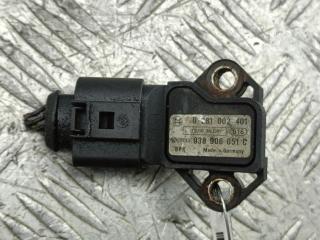 датчик абсолютного давления Volkswagen Passat B6 2007, 2.0 л., дизель, МКПП, чёрный, универсал, 038906051C, 0281002401