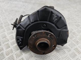 ступица передняя левая Volkswagen Passat B6 2007, 1.8 л., бензин, МКПП, серый, универсал