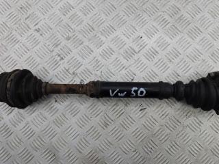 полуось передняя правая (приводной вал, ШРУС) Volkswagen Passat B5 1999, 1.8 л., бензин, МКПП, красный, универсал