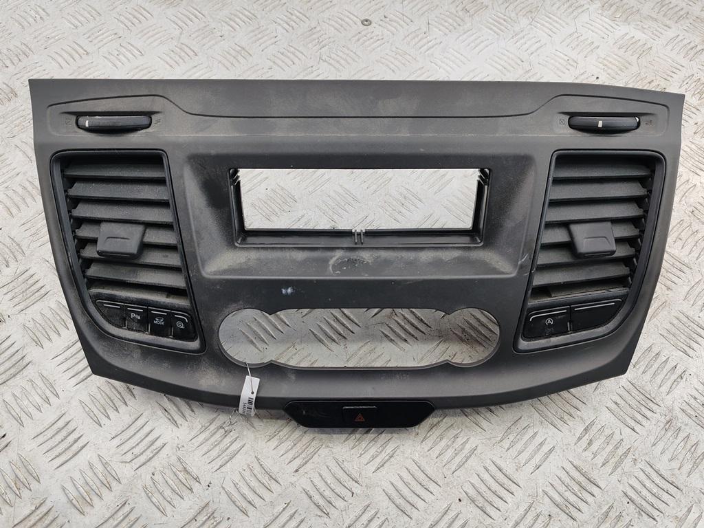 рамка под магнитолу Ford Transit Custom 2019, 2.0 л., дизель, МКПП, белый, микроавтобус
