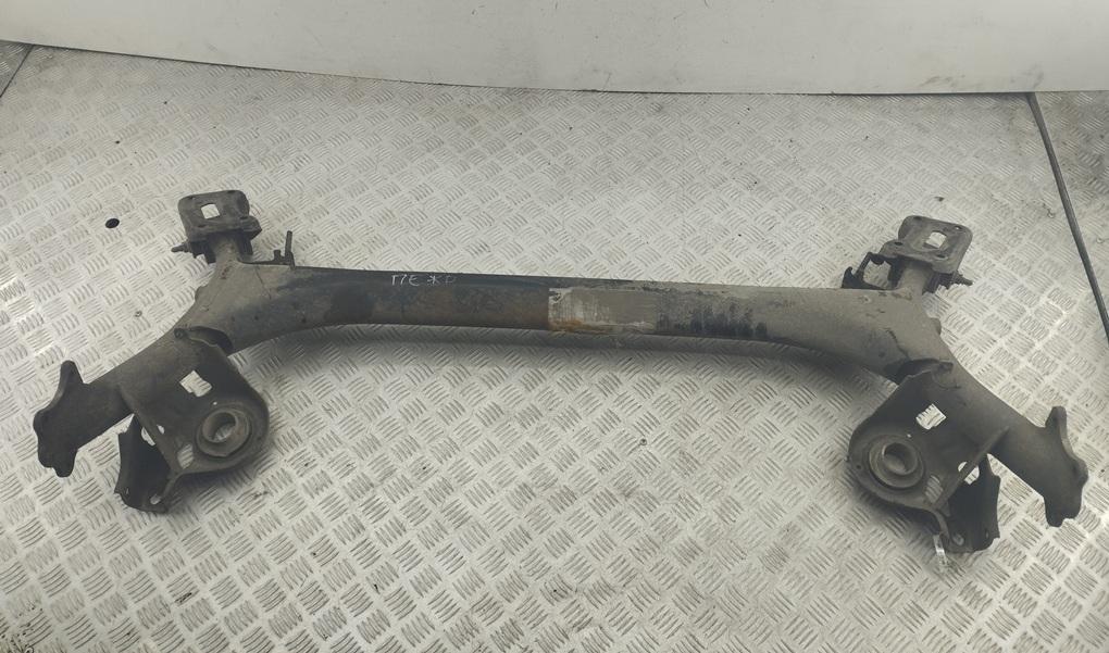 подрамник передний Citroen C4 1 поколение 2007, 1.4 л., бензин, МКПП, чёрный, хетчбэк 5 дв. - фото №1