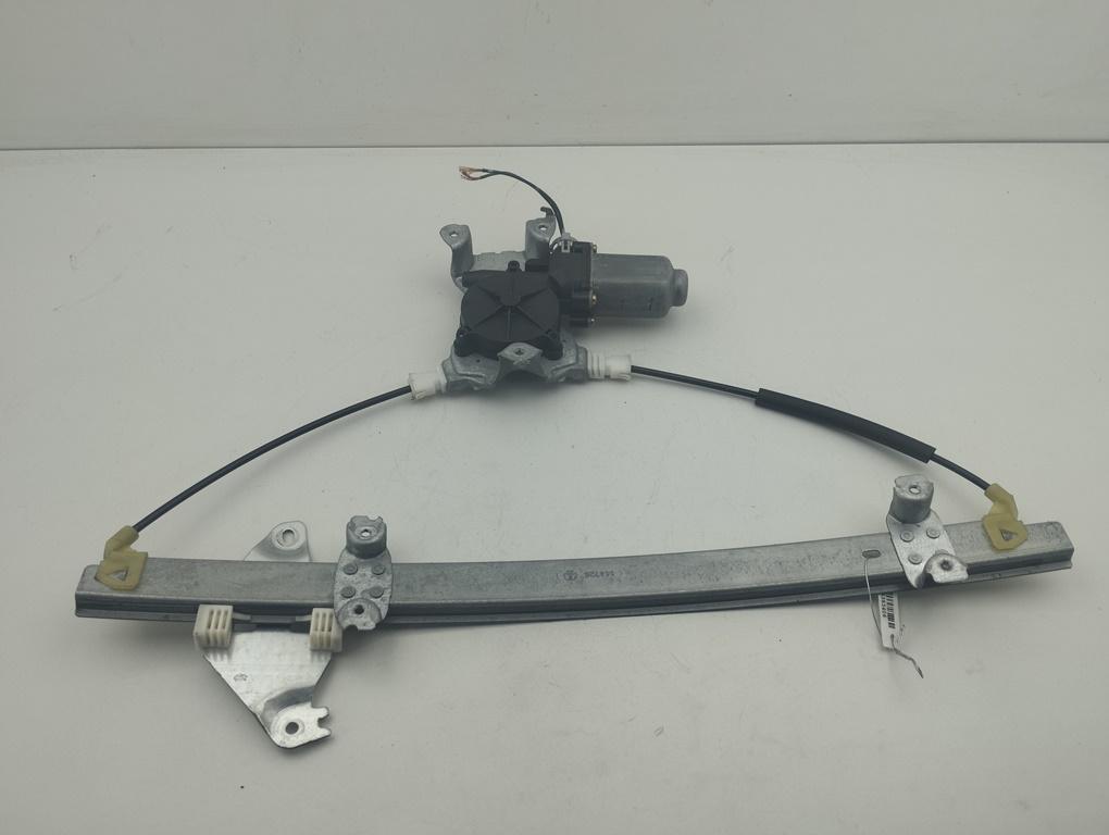 стеклоподъемник электрический передний правый Nissan Almera N16 2003, 1.5 л., бензин, МКПП, серый, хетчбэк 5 дв.