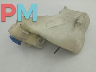 бачок омывателя Audi A4 B5 1997, 1.8 л., бензин, универсал, 8D0955453