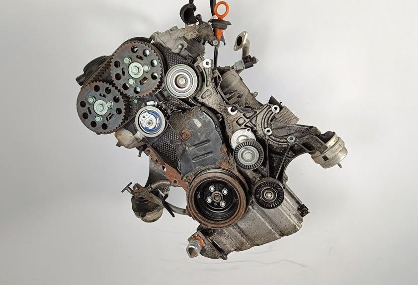 двигатель Audi A4 B7 2005, 2.0 л., дизель, МКПП, BRE - фото №1