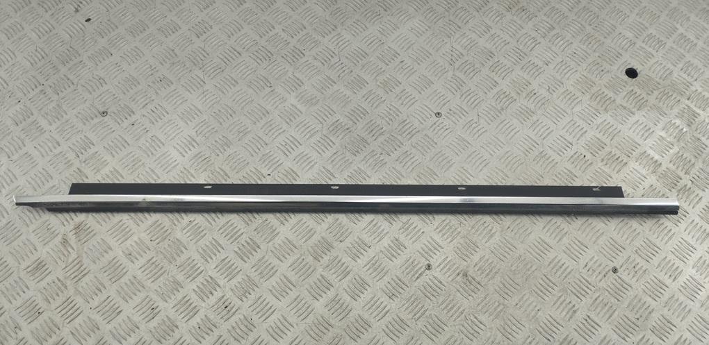 Молдинг стекла двери наружный Audi A8 D3 2003, 4.2 л., бензин, АКПП, синий, седан, 4E0853284B