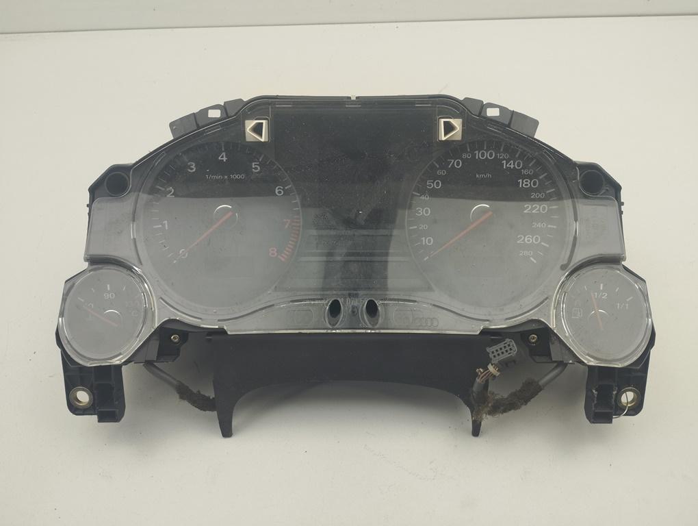 приборная панель Audi A8 D3 2003, 4.2 л., бензин, АКПП, синий, седан, 4E0920900E