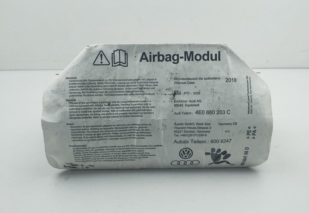 подушка безопасности пассажира Audi A8 D3 2003, 4.2 л., бензин, АКПП, синий, седан, 4E0880203C
