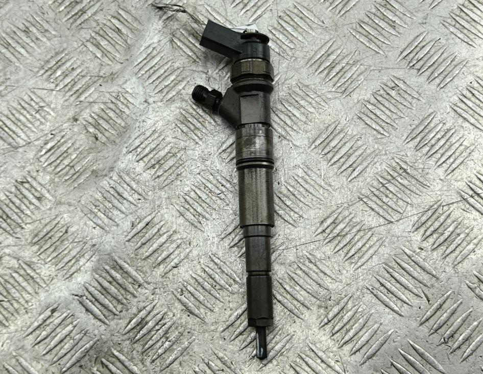 форсунка BMW 3 E46 2004, 2.0 л., дизель, МКПП, серый, седан, 0445110216, 7793836