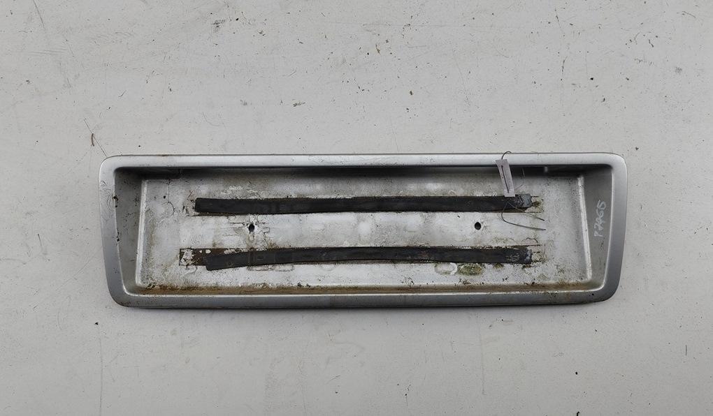 бленда Audi A8 D2 2002, 4.2 л., бензин, АКПП, серый, седан, 4D0853465B