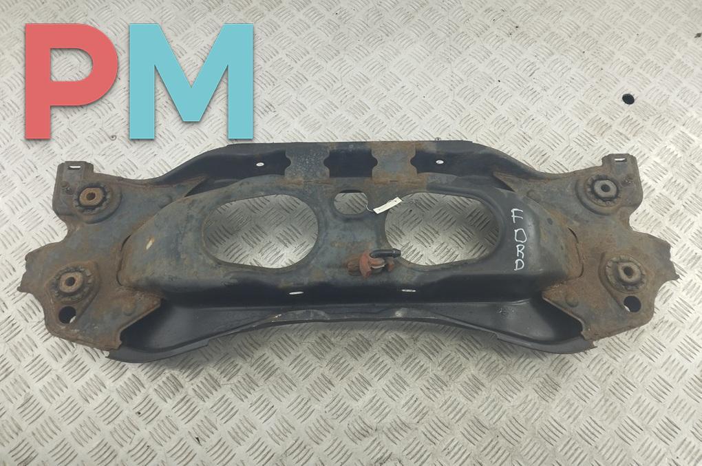 подрамник передний Ford Mondeo 3 поколение 2001, 1.8 л., бензин, МКПП, серый, хетчбэк 5 дв. - фото №1