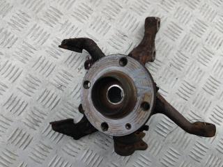 ступица передняя левая Volkswagen Golf 3 поколение 1994, 1.6 л., бензин, МКПП, красный, хетчбэк 5 дв.