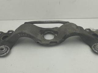 кронштейн КПП Audi A4 B6 2001, 2.0 л., бензин, АКПП, серый, седан