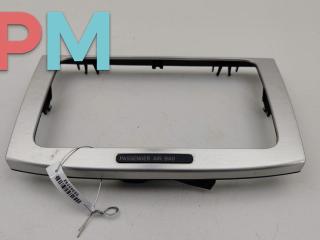 рамка под магнитолу Volkswagen Passat B6 2009, 2.0 л., дизель, АКПП, серый, универсал, 3C0858069AG