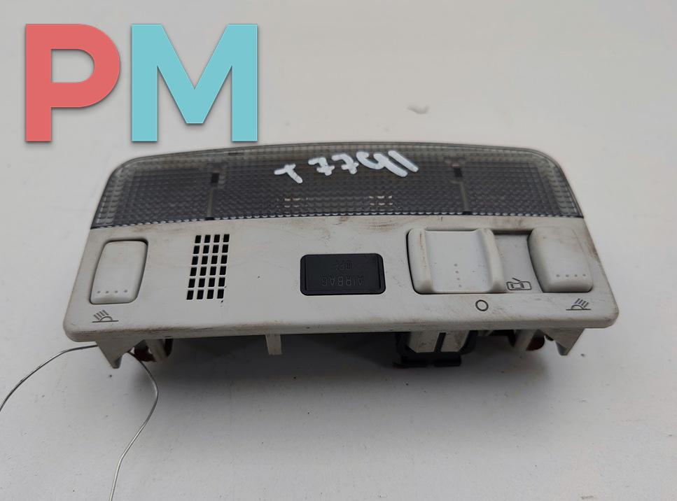 фонарь салона (плафон) Skoda Octavia mk1 (A4 1U) 2004, 2.0 л., бензин, МКПП, серый, универсал, 1U0947105B - фото №1