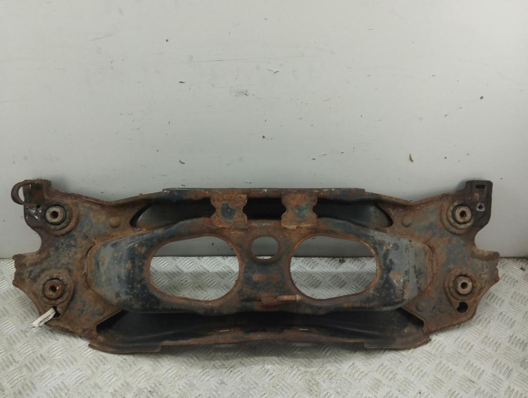 подрамник передний Ford Mondeo III 2006, 2.2 л., дизель, МКПП, чёрный, хетчбэк 5 дв.
