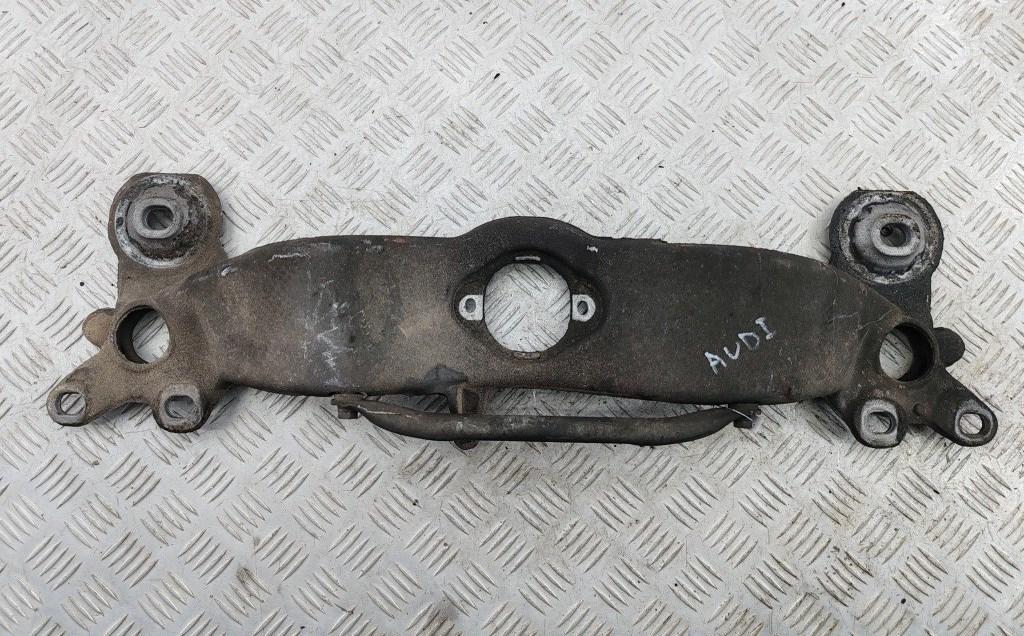 кронштейн КПП Audi A4 B6 2002, 2.0 л., бензин, МКПП, чёрный, седан, 8E0399263R